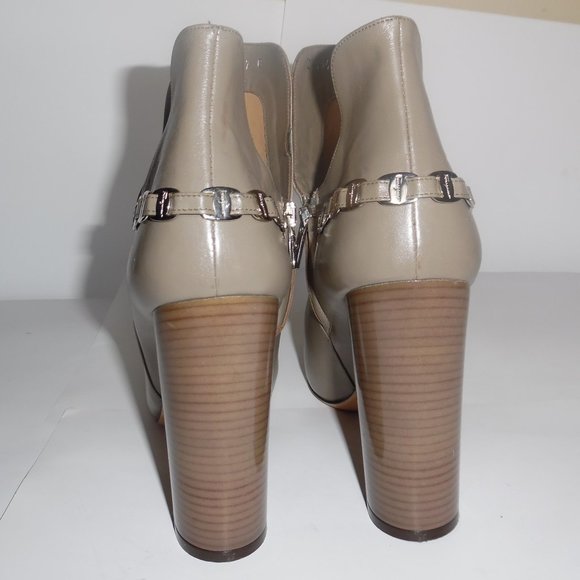 Salvatore Ferragamo Cut Out Ankle Maka Chain Boots - Picture 7 of 14